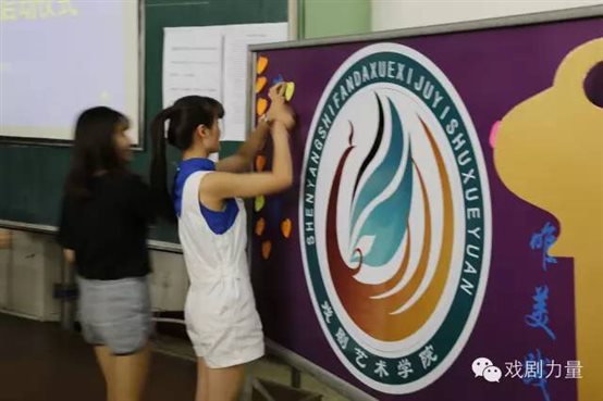 BAC2A0462A80A759AF55A3C2D2AD28D2